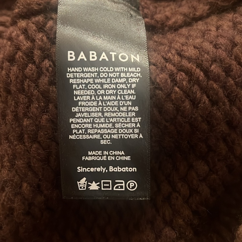 Bobaton Chocolate Brown Turtleneck Sweater with Ribbed Texture Size Medium - Picture 5 of 6